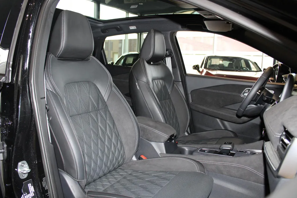 Nissan QASHQAI 1.3 MHEV Xtronic Tekna Plus | Nappa lederen bekleding | 1800kg trekgewicht | Cold pakket | 20inch wielen | Stoelgeheugen | Apple carplay & Android auto| Pro-pilot | Navigatie | Head-up display |