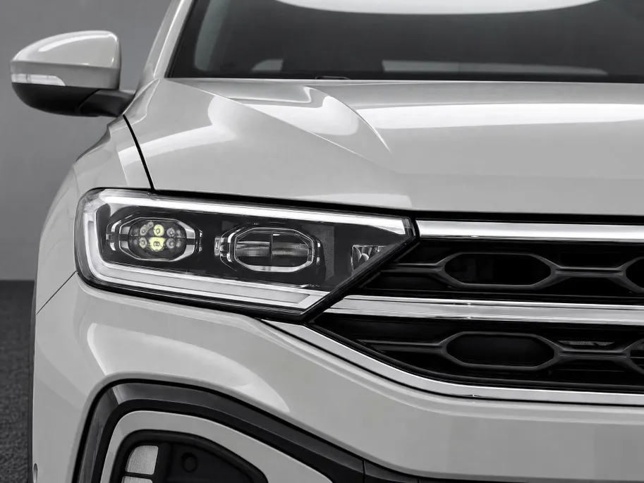 Volkswagen T-Roc 1.5 TSI 150pk DSG R-Line · Camera · Keyless · Dodehoeksensor · Stoelverwarming · ACC · Elek. Achterklep · 18'Velgen · Garantie t/m 19-02-2027