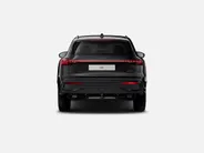Audi Q5 2.0 TFSI e-hybrid quattro S edition 299 PK · Tech plus · MMI bijrijdersdisplay · Trekhaak elek. wegklapbaar