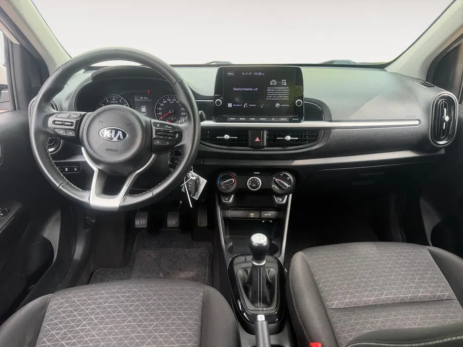 Kia Picanto 1.0 DPi DynamicLine CARPLAY & ANDROID AUTO | ACHTERUITRIJCAMERA | AIRCO | CRUISE CONTROL | 1E EIGENAAR