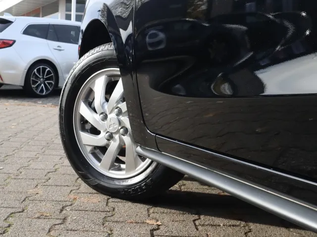 Mitsubishi Space Star 1.2 Active Apple/AndroidAuto/LM-velgen