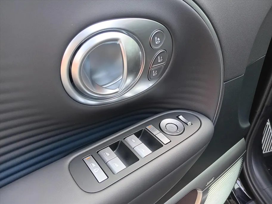 Hyundai IONIQ 9 110,3 kWh 308pk AWD Connect+