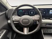 Hyundai Kona 1.6 GDI HEV Comfort Smart | Stuur-/ Stoelverwarming | Navigatie | Achteruitrijcamera | Parkeersensoren voor en achter | Apple Carplay/ Android Auto | dodehoek detectie |