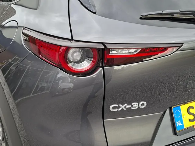 Mazda CX-30 2.0 e-SkyActiv-X M Hybrid Luxury AUTOMAAT | LEER | rijklaarprijs!!