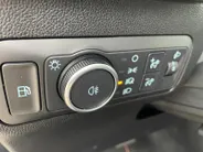 Ford Kuga 2.5 PHEV ST-Line | Wegklapbare trekhaak | panoramadak met schuif- en kantelfunctie | Driver Assistance Pack | draadloos Apple CarPlay en Android Auto |