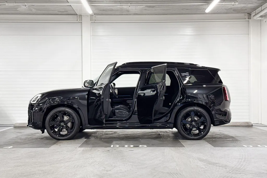 MINI Countryman S ALL4 John Cooper Works
