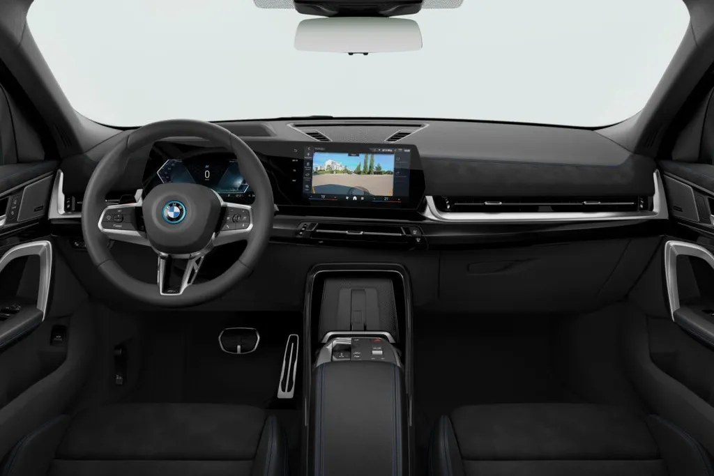 BMW iX2 xDrive30 67 kWh M Sport Edition