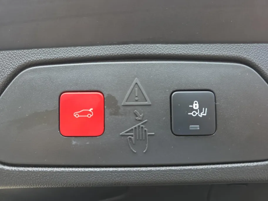 Opel Grandland X 1.2 Turbo Business Executive | Automaat | Achteruitrijcamera | Elektr. Achterklep | Stoelverwarming | Apple/Android Auto | 12 maanden garantie! |