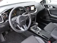 Kia XCeed 1.0 T-GDi DynamicPlusLine | Stuur-/stoelverwarming | Camera | Dodehoek detectie | Elektr. achterklep | 18' LM | Clima | Navi |