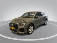 Audi Q3 Sportback 45 TFSIe 245pk S Edition · Camera · Apple/Android Car Play · Elek. Achterklep · Dodehoeksensor · Lederen Bekleding · Garantie t/m 04-02-2027 of 100.000km