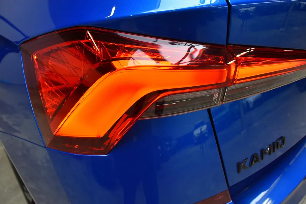 Škoda Kamiq 1.0 TSI Greentech 110pk DSG-7 Business Edition TREKHAAK