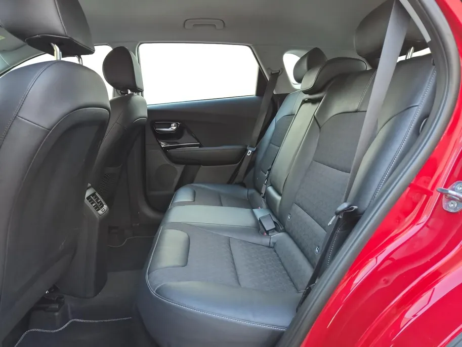 Kia Niro 1.6 GDi Hybrid DynamicLine 1e Eigenaar | Dealer onderhouden | Fabrieksgarantie | NAP