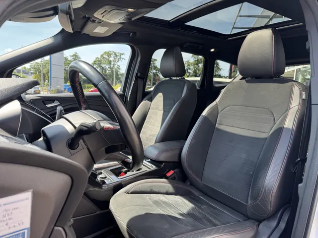 Ford Kuga 1.5 EcoBoost ST Line Trekhaak 13p 2.000kg max