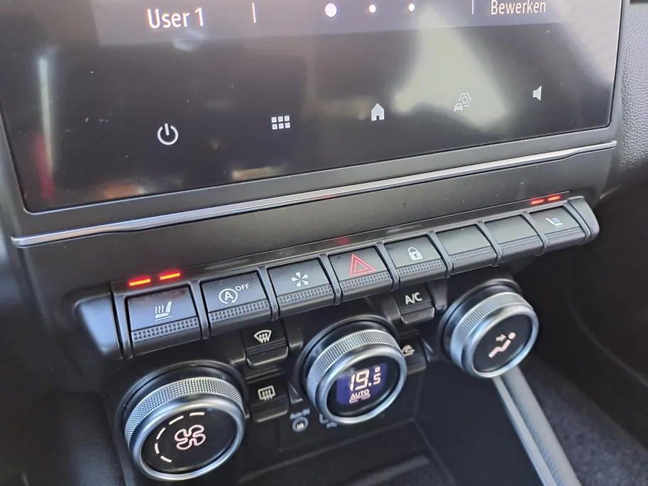 Renault Captur 1.3 TCe 130 Intens | AUTOMAAT | Navi | Camera | Cruise | Keyless entry  | Apple Carplay/Android Auto