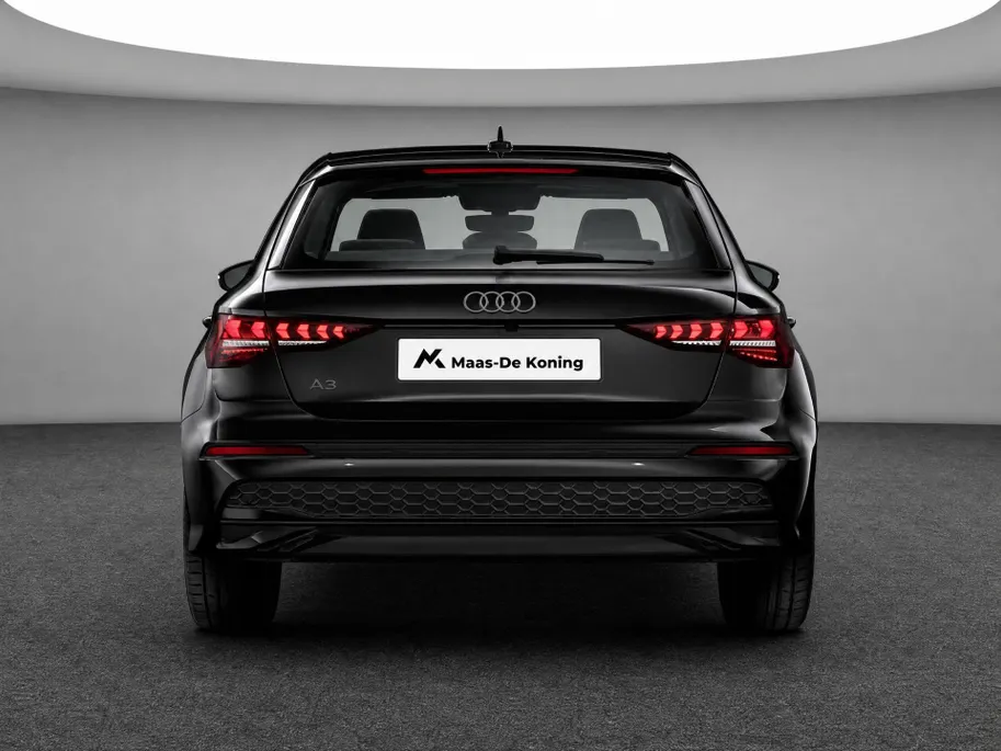 Audi A3 Sportback 40 TFSI e Advanced edition 204 PK · Optiekpakket zwart plus · Assistent rijden en parkeren plus · Lichtpakket plus ambient light · MEGA Sale