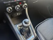 Renault Captur 1.0 TCe 90 Intens | Camera | Navigatie | Apple Carplay & Android Auto | Cruise & Climate Control | Parkeersensoren | LMV | 12 Maanden BOVAG Garantie