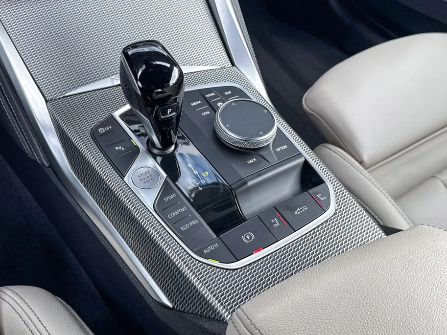 BMW 4 Serie Cabrio M440i High Executive