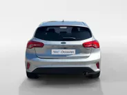 Ford Focus 1.0 EcoBoost Titanium Business | Dealer onderhouden | NL auto | Adapt. cruise control | Winter pack | Parkeersensoren voor en achter | Achteruitrijcamera | B&O audio | 17' lichtmetalen velgen | Bovag garantie |
