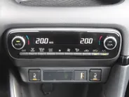 Mazda 2 Hybrid 1.5 Agile | Comfort pakket | 15' LM | Stuur/-stoelverwarming | Carplay | Cruise adapt. |