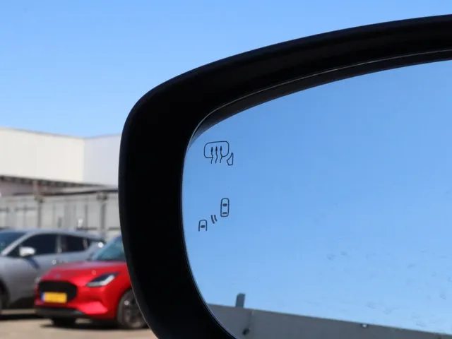 Suzuki Swift 1.2 Select Hybrid AdaptiveCruise | Carplay VERKOCHT