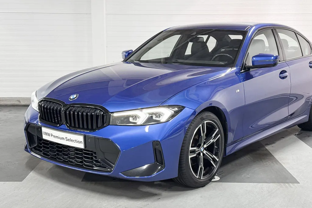 BMW 3 Serie Sedan 320i l M-Sport