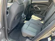 Audi Q5 2.0TFSIe-hybrid 220kW/299PK quattro S Line · Panoramadak · Leder · 360gr Camera · Drive select · Trekhaak · Garantie t/m 21-05-2030 of 120000km