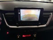 Kia Stonic 1.0 T-GDi 120pk DCT7 DynamicPlusLine | All-Seasonbanden | Apple Carplay/Android Auto
