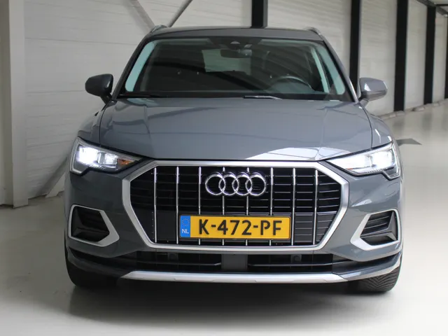 Audi Q3 35 TFSI Business Edition Android auto /  Apple Carplay | Climate Control | Cruise Control | Stoelverwarming