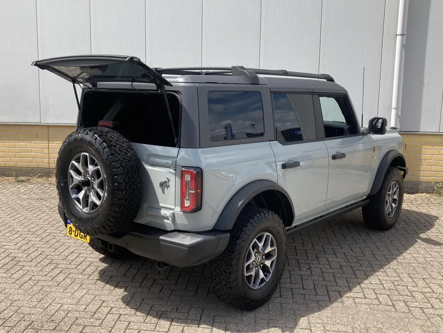 Ford Bronco 2.3 Ecoboost 275 pk 4WD Badlands Grijs Kenteken