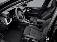 Audi A3 Sportback 45 TFSI e S edition Competition Panoramadak · SONOS Sound System · 19'' lichtmetalen velgen · Sportstoelen alcantara · MEGA Sale