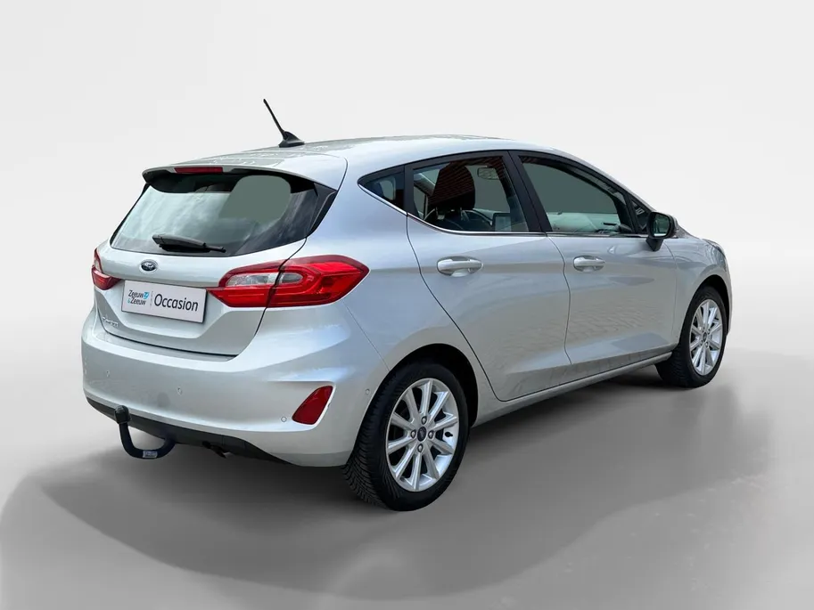 Ford Fiesta 1.0 EcoBoost Titanium |Apple Carplay/Android Auto| Trekhaak| Voorrutverwarming| 12 maanden Bovag garantie|