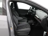 Volkswagen ID.4 Pro 77 kWh 204pk SOH 95,5% · Apple/Android Car Play · Navigatie · P-Sensoren · Verkeersbord Herkenning · 19'' Inch ·