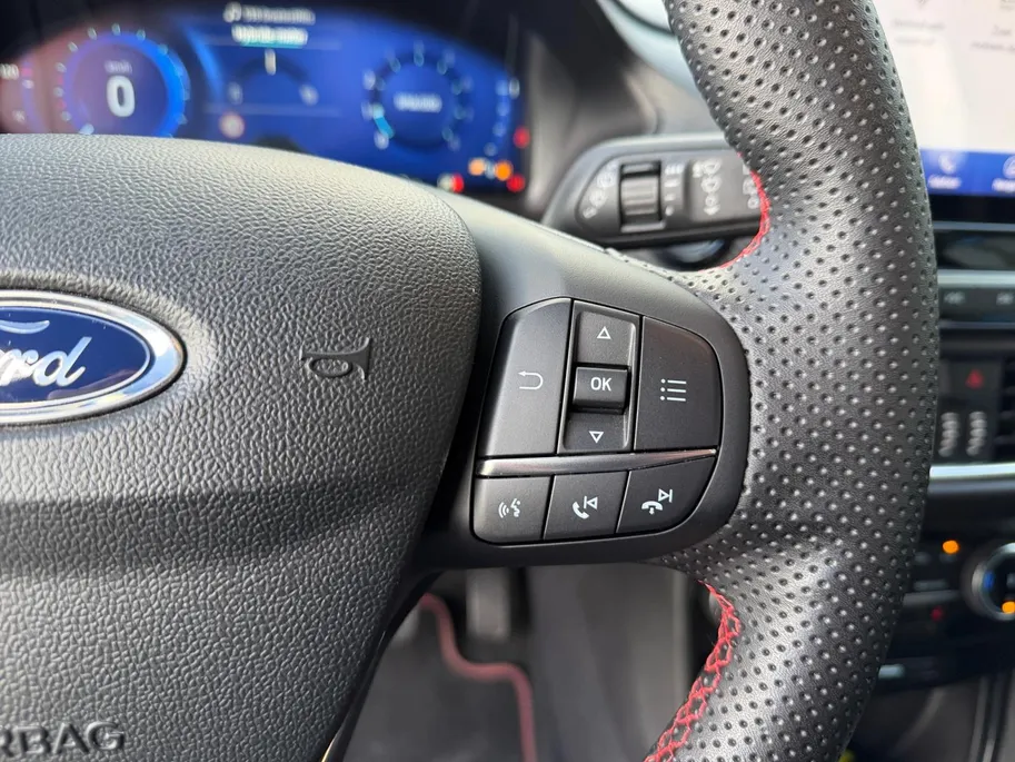 Ford Puma 1.0 EcoBoost Hybrid ST-Line X | Stoel/Stuur/Voorruitverwarming | Navigatie | Parkeer Camera | Elek. Achterklep | Half Leder | Cruise Control | Apple/Android Carplay |