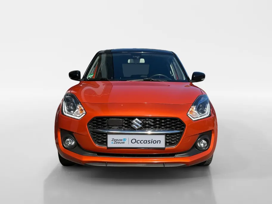 Suzuki Swift 1.2 Style Smart Hybrid AUTOMAAT | Trekhaak | Climate Control | Camera | Navigatie | Stoelverwarming