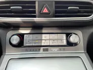 Hyundai Kona EV Comfort 64 kWh | Warmtepomp | 100% SOH | Adaptive cruise control | Apple Carplay & Android Auto | Achteruitrijcamera | Parkeersensoren achter | Keyless entry | DAB radio |