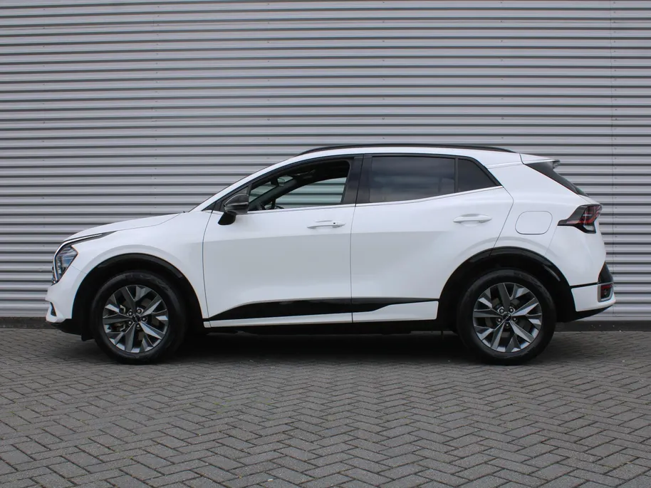 Kia Sportage 1.6 T-GDi Hybrid GT-Line | Stuur-/stoelverwarming | Elek. stoelverstelling + achterklep | Schuifdak | 18' LM | Cruise adapt. | Camera |