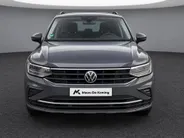 Volkswagen Tiguan 1.4 245pk DSG TSI eHybrid Life · Lederen Bekleding ·  Camera · Wegklapbare Trekhaak · Elek. Voorstoel · Apple/Android Car Play · 18'' Inch · Stuur-, Stoel & achterbank verwarmd ·