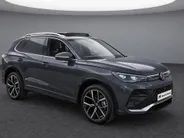 Volkswagen Tiguan 1.5eHybrid 200kW/272PK R-Line · Panoramadak · Trekhaak · 360°Camera + Parkeersensoren · Garantie t/m 20-07-2030 of 100000km.