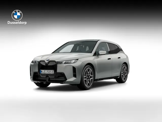BMW iX