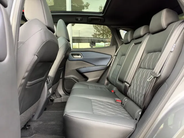 Nissan QASHQAI 1.3 Mild-Hybrid 158pk Xtronic Tekna Plus | Trekhaak |  Leder | Panoramadak | 360-Camera | App Connect | Head-Up | Keyless