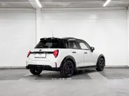 MINI Cooper 5-deurs Cooper C John Cooper Works S