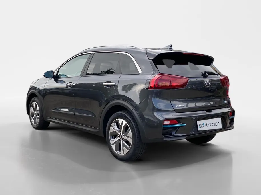 Kia e-Niro DynamicPlusLine 64 kWh | Climate control | Navigatie | Parkeercamera | Stoel + stuurverwarming | Keyless | Schuif-kanteldak | Line assist |