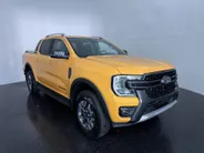 Ford Ranger Wildtrak Double Cab PHEV met o.a. een Elektrisch bedienbare rollertop, Trekhaak, Adaptieve cruise control, Dodehoekdetectie en een Achteruitrijcamera