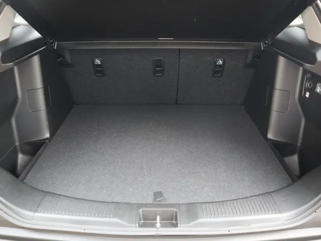 Suzuki S-Cross 1.4 BoosterJet Style Hybrid AdaptiveCruise | Carplay | 360 camera