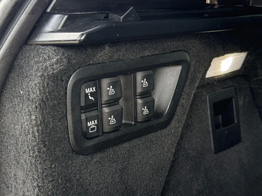 BMW X7 M60i xDrive
