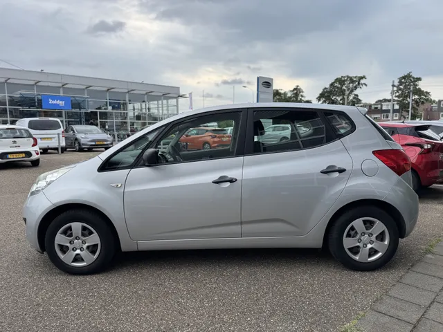 Kia Venga 1.4 CVVT X-tra