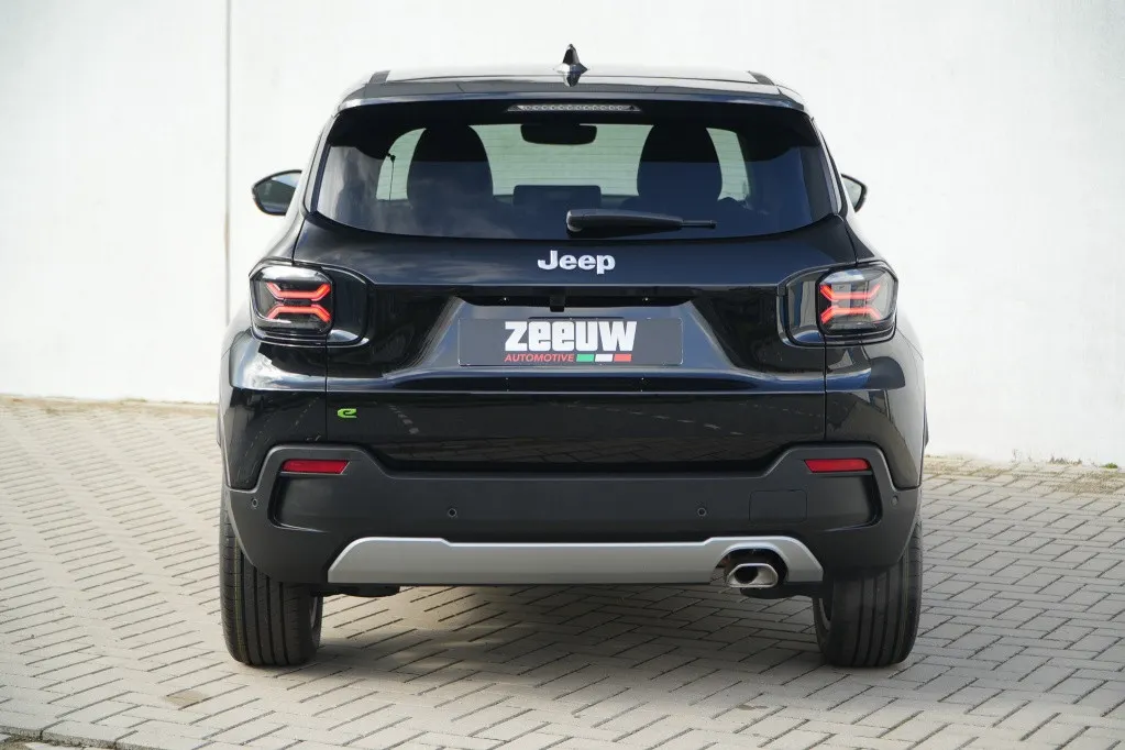 Jeep Avenger 1.2 e-Hybrid Summit | Navi | JBL | Camera | Winter | 18"
