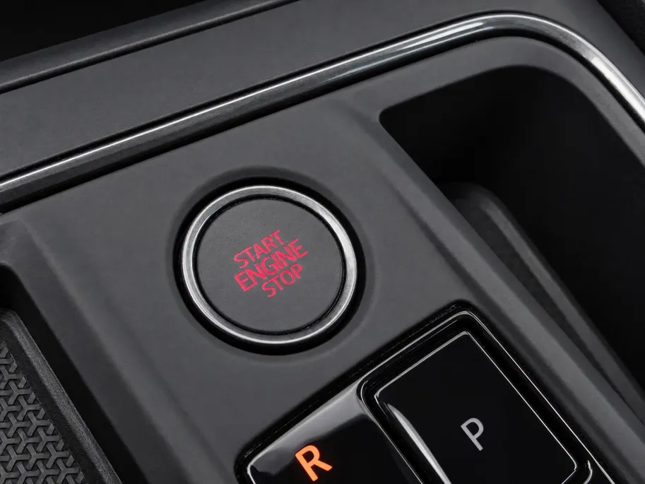 CUPRA Formentor 1.4e-Hybrid 180kW/245PK VZ Tribe Edition · Panoramadak · Trekhaak · Camera + Parkeersensoren