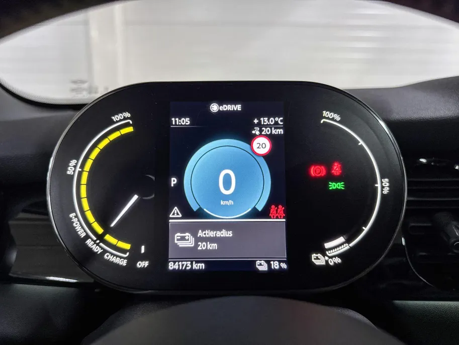 MINI Cooper 3-deurs Electric MINI Yours
