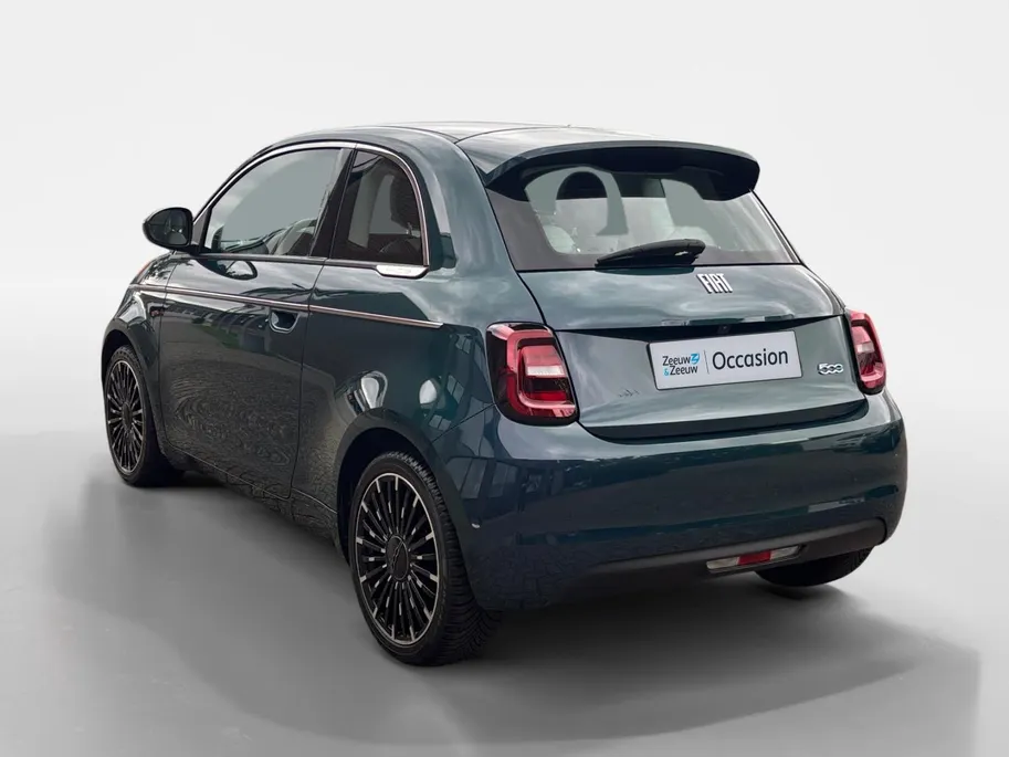 Fiat 500 La Prima 42 kWh | Adapt. Cruise Control | Apple Carplay/Android Auto | Climate Control | Achteruitrijcamera | Parkeersensoren rondom | 12 maanden garantie!